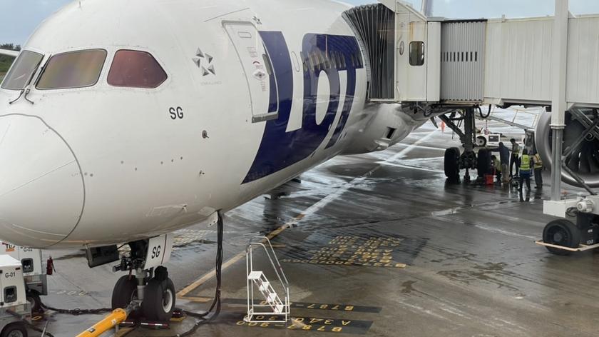 Dreamliner lecący z Warszawy do Zanzibaru zawrócony z powodu usterki