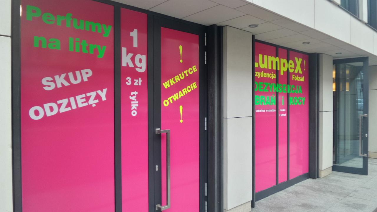 "Lumpex" i perfumy na litry w drogiej rezydencji? Najemca kpi ze ...