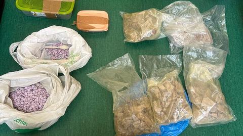 W mieszkaniu na Mokotowie policjanci znaleźli narkotyki 