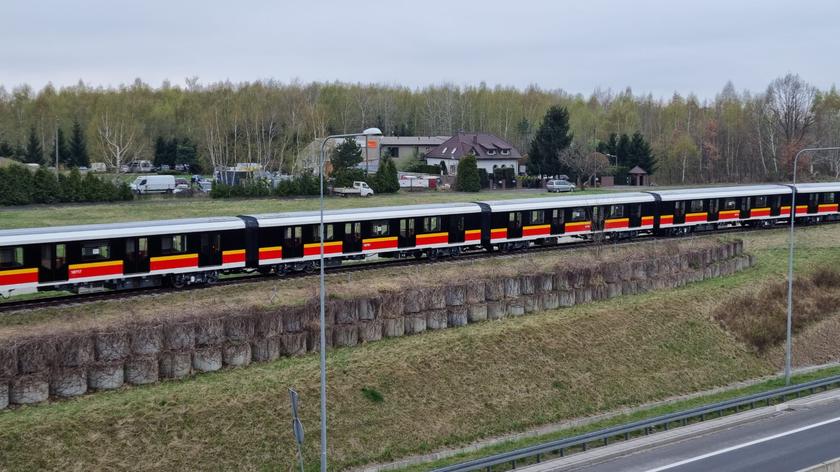 Nowy pociąg Metra Warszawskiego jest już w stolicy