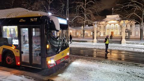 Autobus zablokował ruch na Belwederskiej 