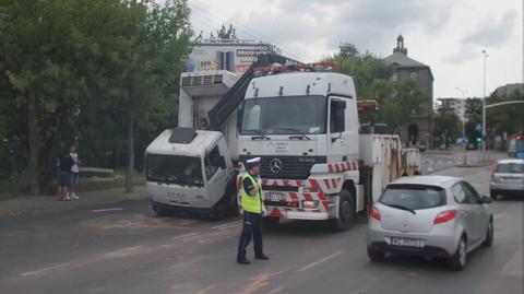 Ciężarówka blokuje Bartycką