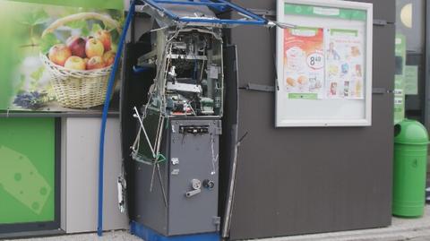 Nieznani sprawcy wysadzili bankomat