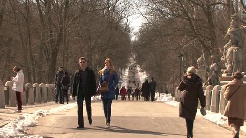 Wiosenne spacery warszawiaków