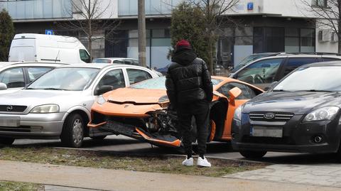 Lamborghini odjechało na lawecie z parkingu na Odolanach