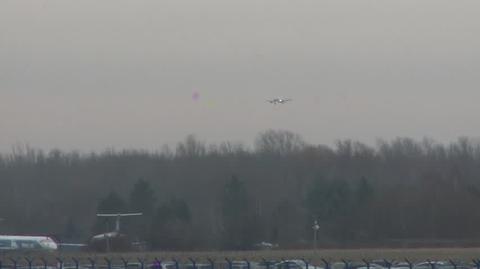 Samolot linii Enter Air lądował na Okęciu ze względu na usterkę