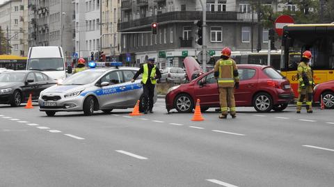 Zderzenie dwóch aut na Puławskiej