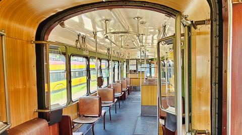 Do Warszawy z Krakowa przyjechał zabytkowy niemiecki tramwaj