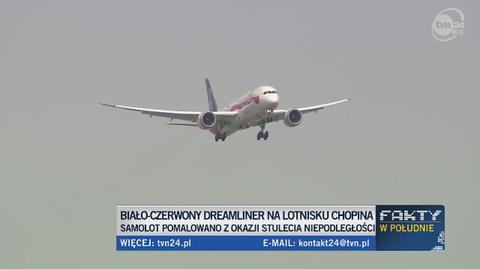 Biało-czerwony dreamliner wylądował w Warszawie