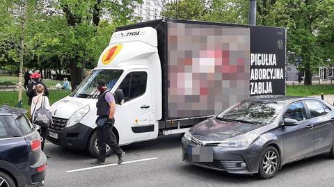 Obywatelskie zatrzymanie furgonetki z hasłami antyaborcyjnymi