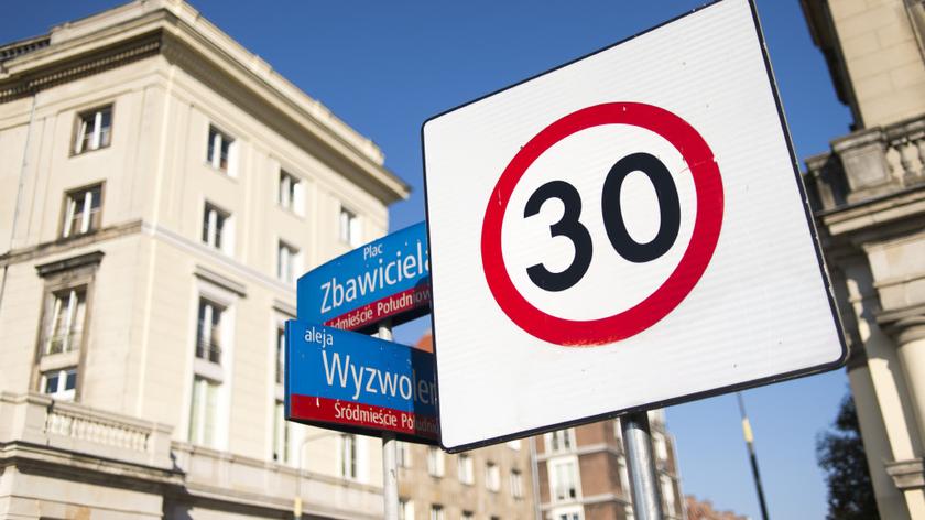 Warszawa będzie tworzyć strefy tempo 30. Katowice już je mają