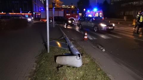 Na Domaniewskiej zderzyły się dwa auta 