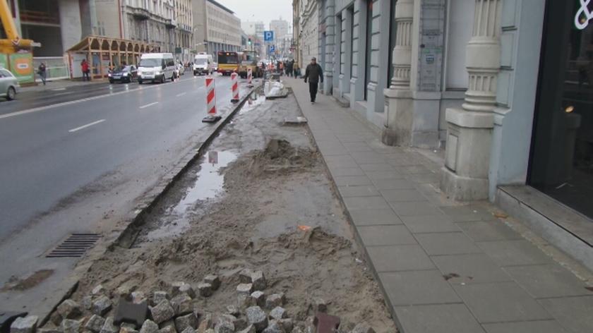 Zlikwidują miejsca parkingowe na rzecz chodnika