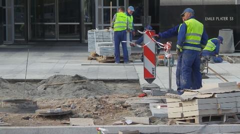 Ostatnie prace na skrzyżowaniu Emilii Plater i Świętokrzyskiej