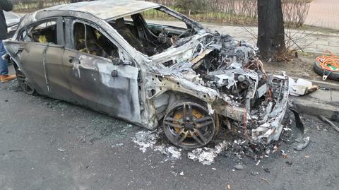 Pożar aut na Saskiej Kępie 