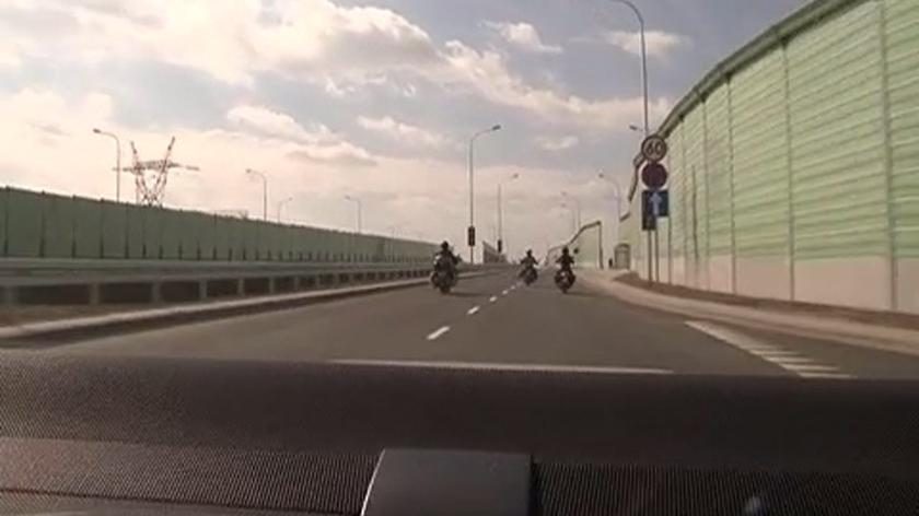 Przejazd mostem Marii Skłodowskiej-Curie