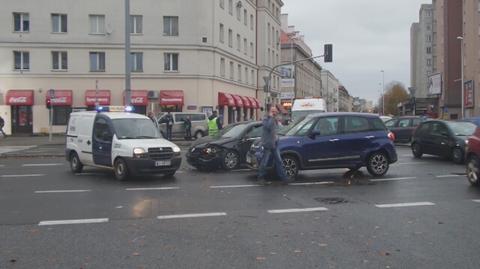 Zderzenie na skrzyżowaniu Belwederskiej i Chełmskiej