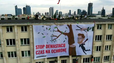 Protest aktywistów Greenpeace na dachu Ministerstwa Środowiska