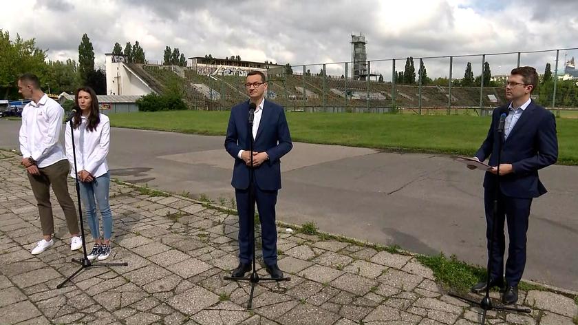Morawiecki na stadionie Skry: to nie widok z jakiegoś filmu katastroficznego, jesteśmy w sercu Warszawy