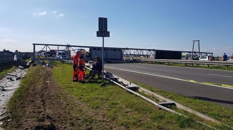 Element bramownicy runął na autostradę