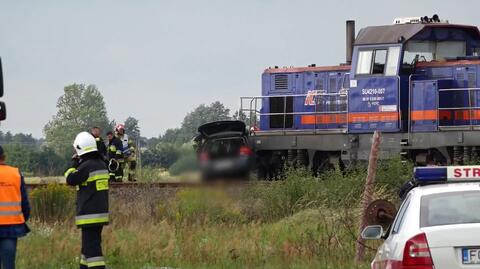 Wypadek na przejeździe kolejowym w Białczu. Nie żyje 29-letni policjant